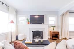 57th Street House