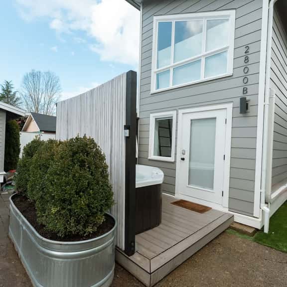 Mount Tabor Loft - Image 1