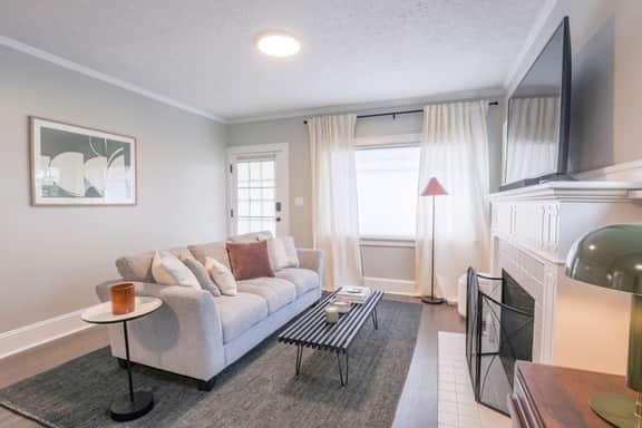 57th Street House