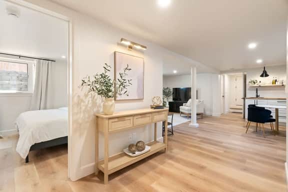 Drake St. Suite