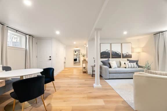 Drake St. Suite